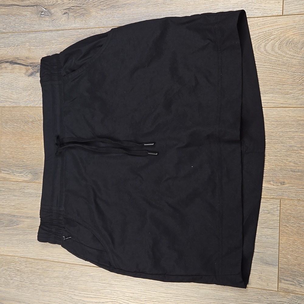 Pacific Trail black skort elasticized drawstring waist and pockets, size medium